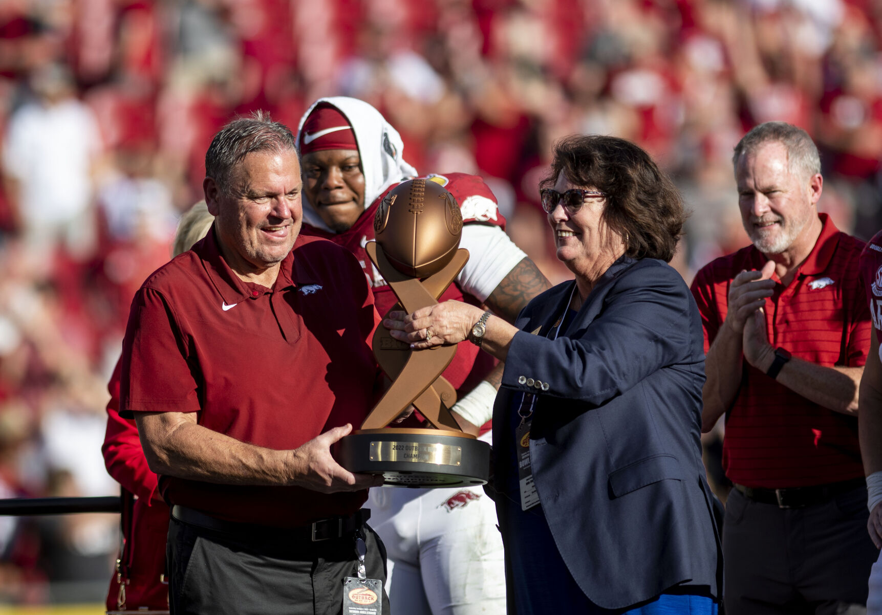 Outback Bowl 2022, Pittman presented with trophy